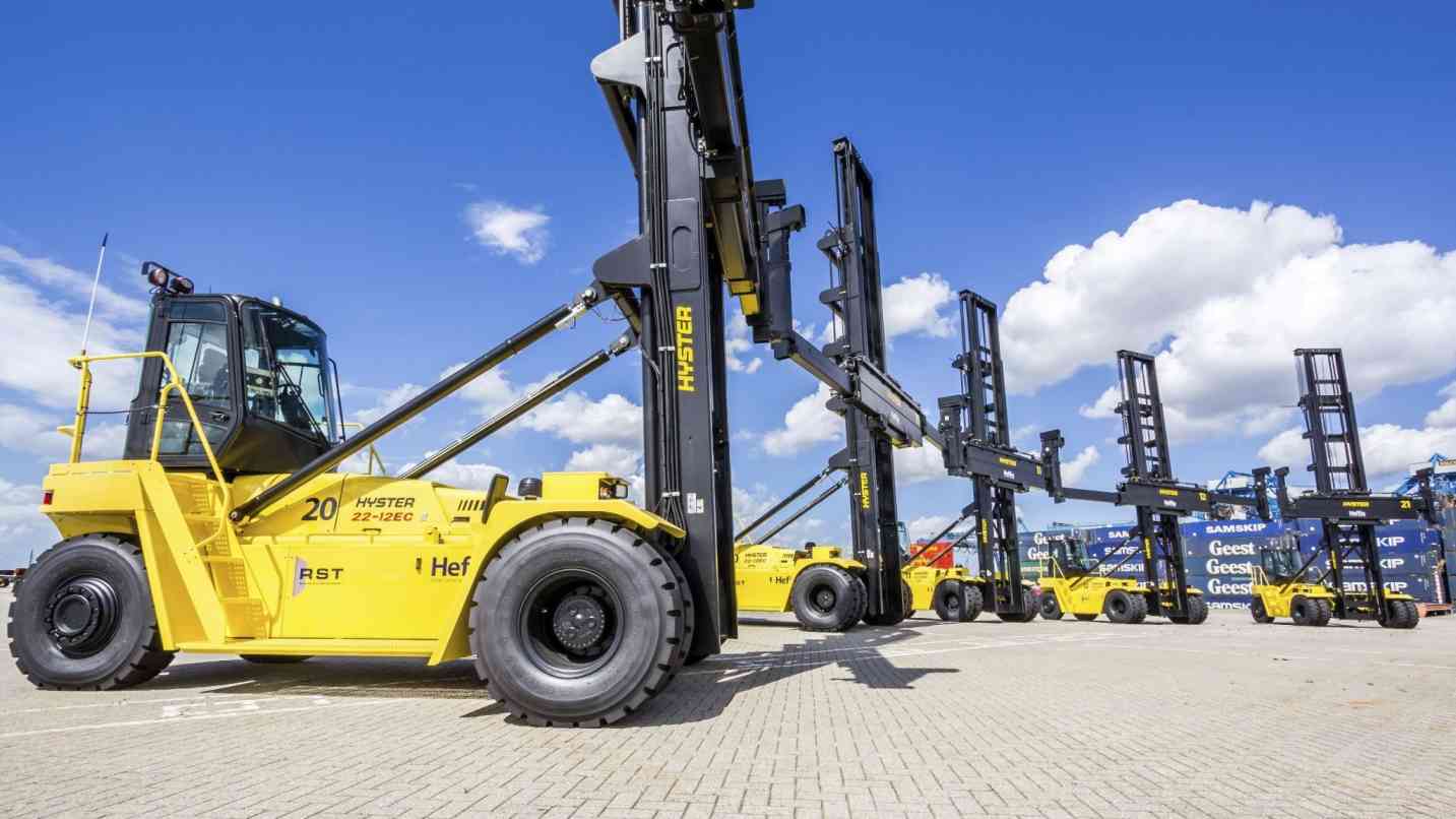 Super Handlers forklift operations